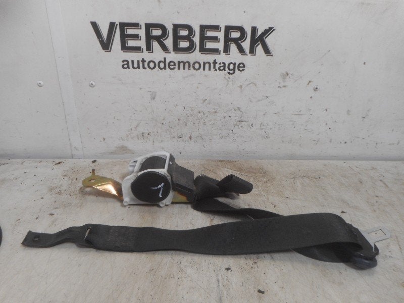 VEILIGHEIDSGORDEL LINKS VOOR 3 serie (E36 / 4) (1977809), Gebruikt, BMW, Petuelring 130
80809  München, DE, Bayerische Motoren Werke AG