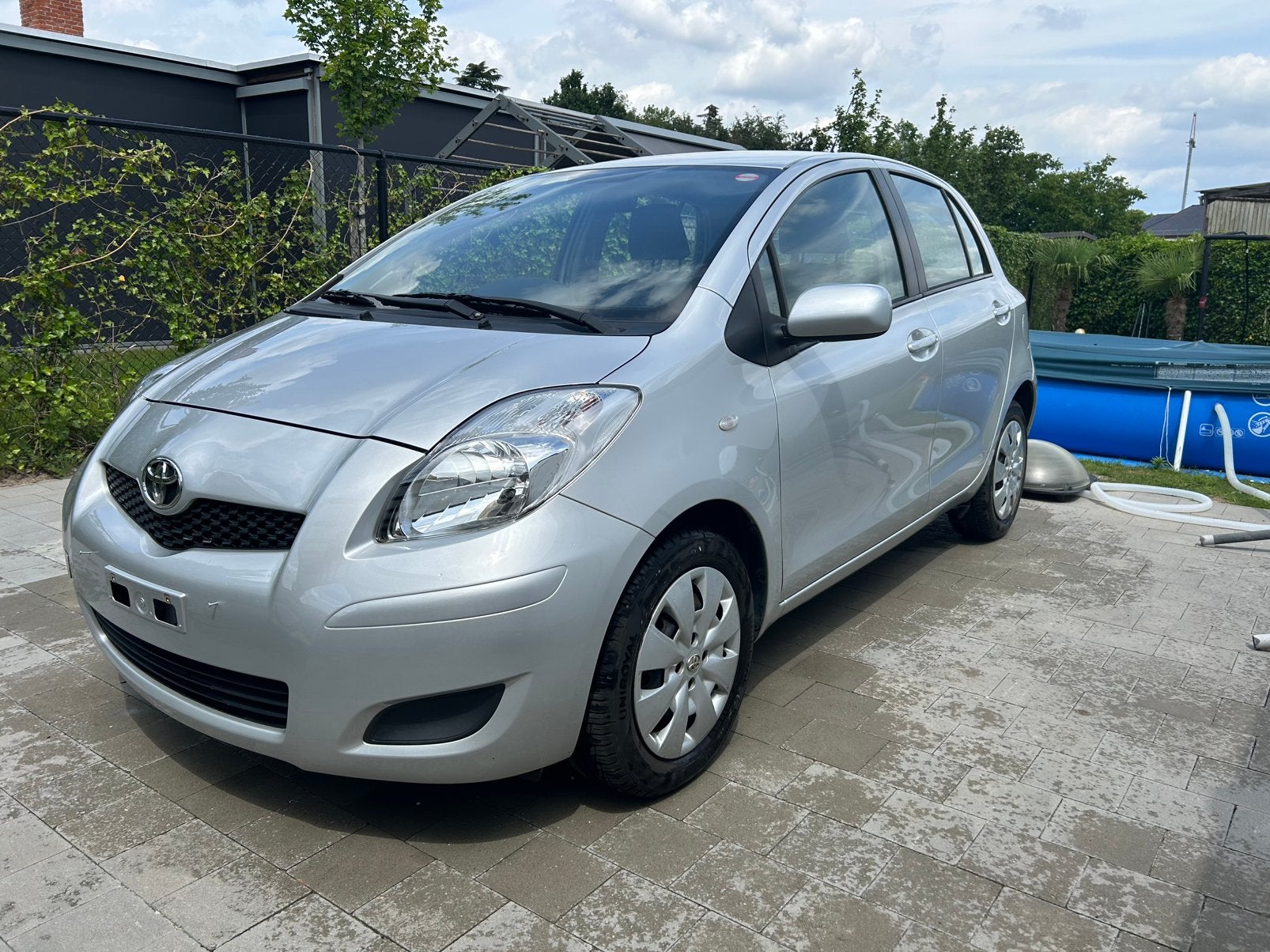Toyota yaris 2009 1.3 benzine 32.000km gekeurd, Auto's, Particulier, Yaris, Te koop, Onderhoudsboekje