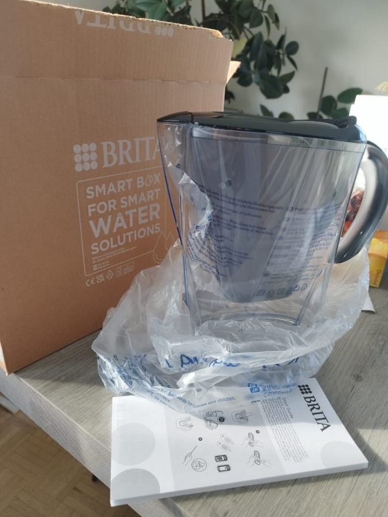 Brita Carafe Filtrante Marella cool 2.4L Gris sans filtres, Ophalen of Verzenden, Nieuw