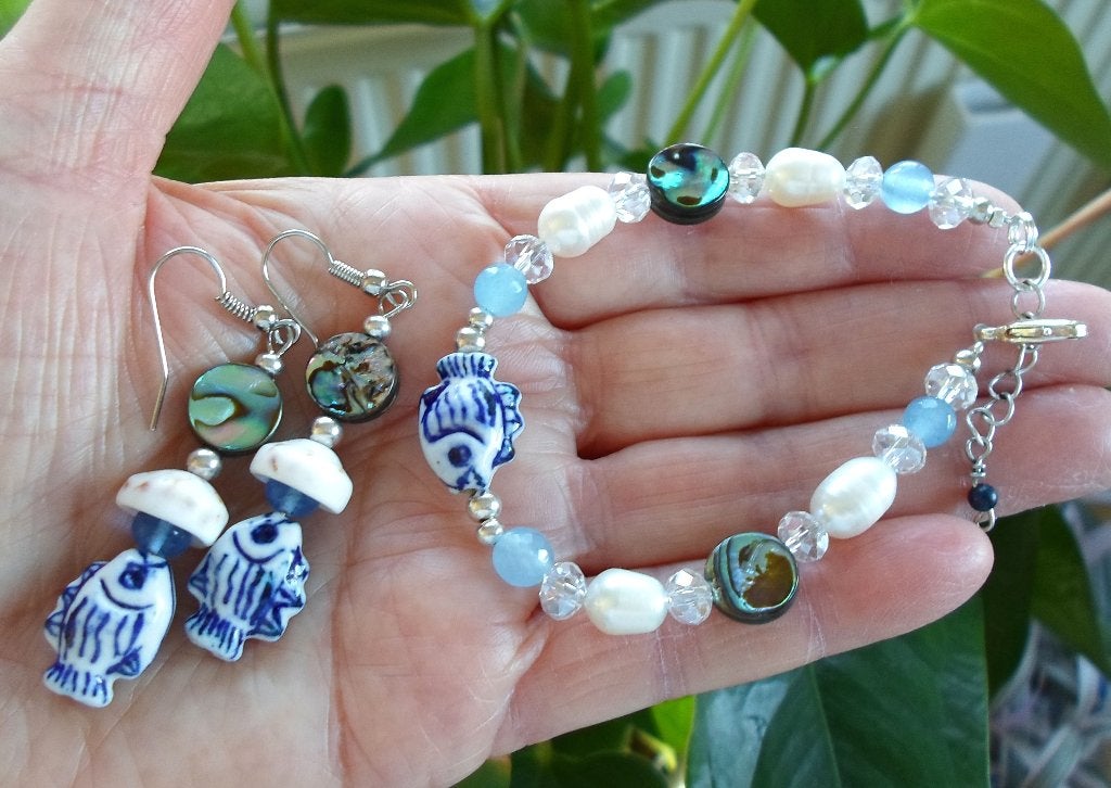 Boucles d'oreilles neuves bracelet poissons aigues marines, Bijoux, Sacs & Beauté, Bracelets, Neuf, Enlèvement ou Envoi, Avec pierre précieuse