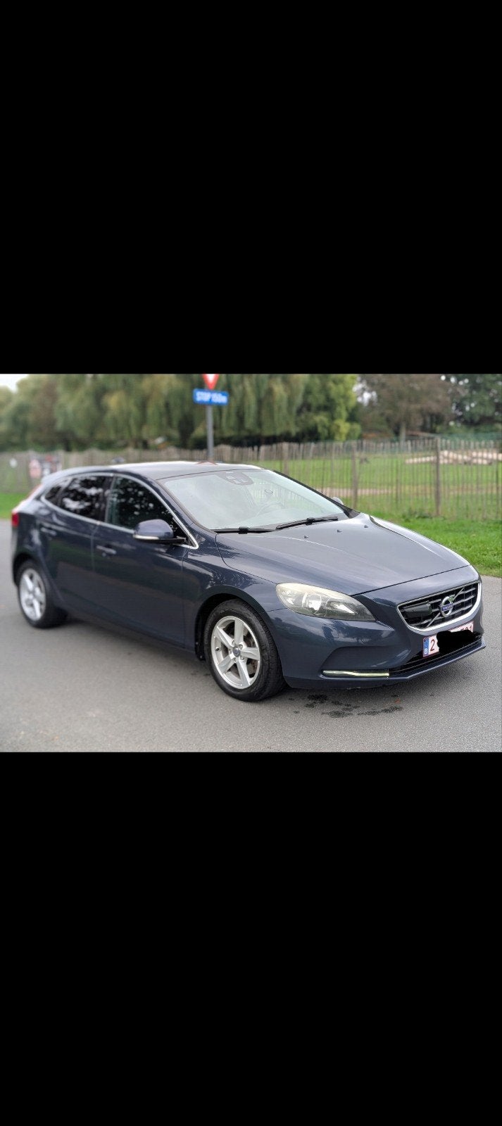 Volvo V40, Autos, Euro 5, Boîte manuelle, Noir, 5 portes
