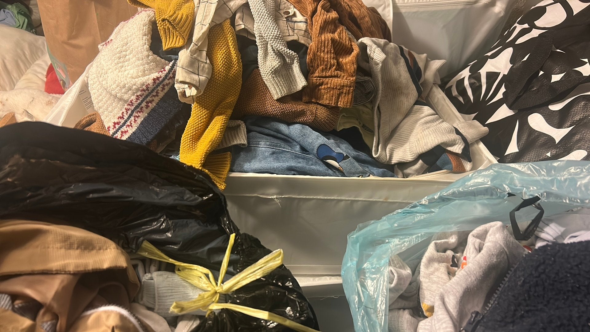 Heel veel baby en peuterkleren voor jongens, Enlèvement, Utilisé