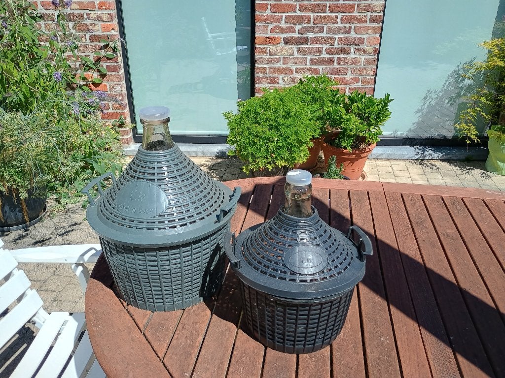 wijnmakersbenodigdheden, Ophalen, Nieuw