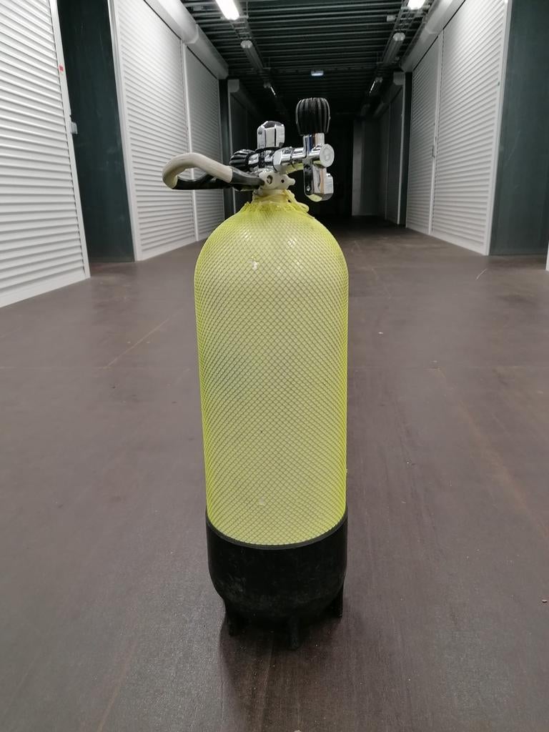 Bouteille de plongée de 15 litres., Sports nautiques & Bateaux, Plongée, Enlèvement, Bouteille de plongée