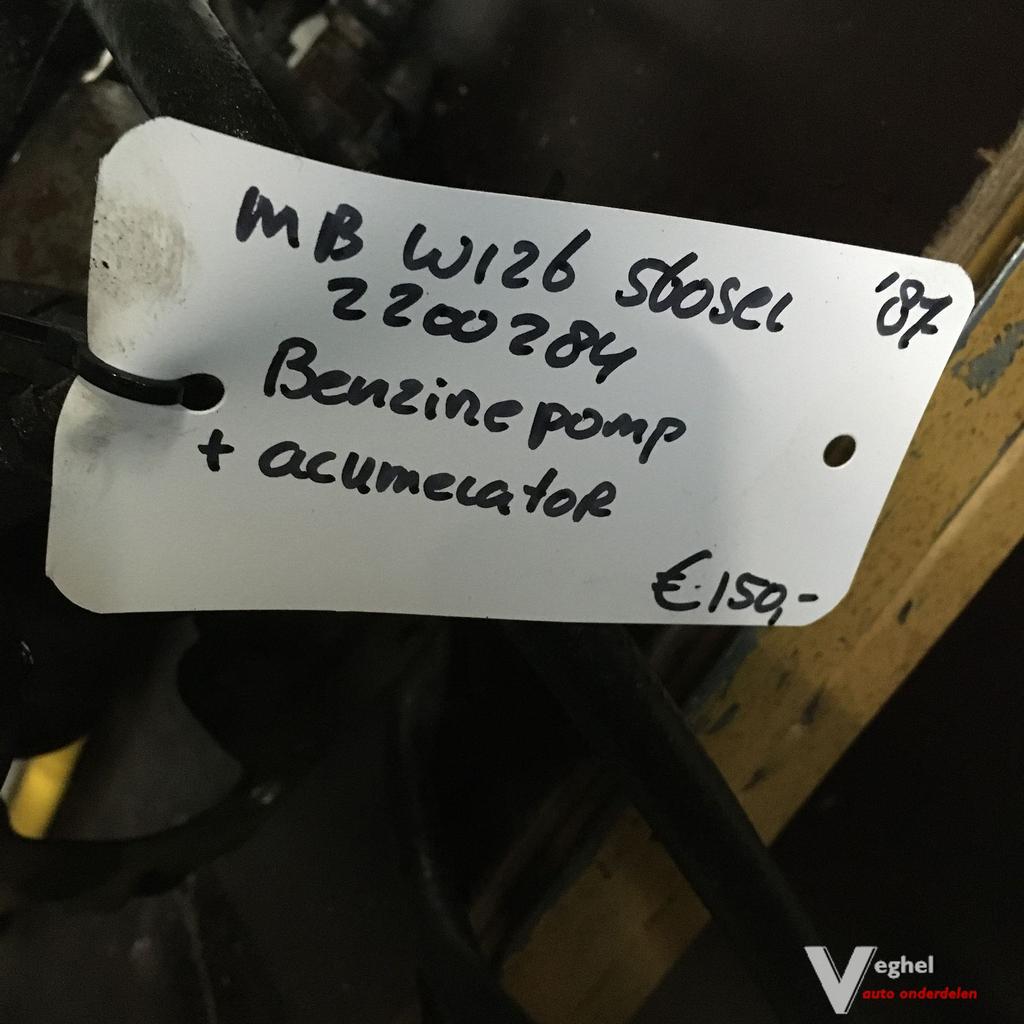 Mercedes W126 560 SeL 1987 2200284  Brandstofpomp met Accumu, Gebruikt, -, -, Ophalen of Verzenden