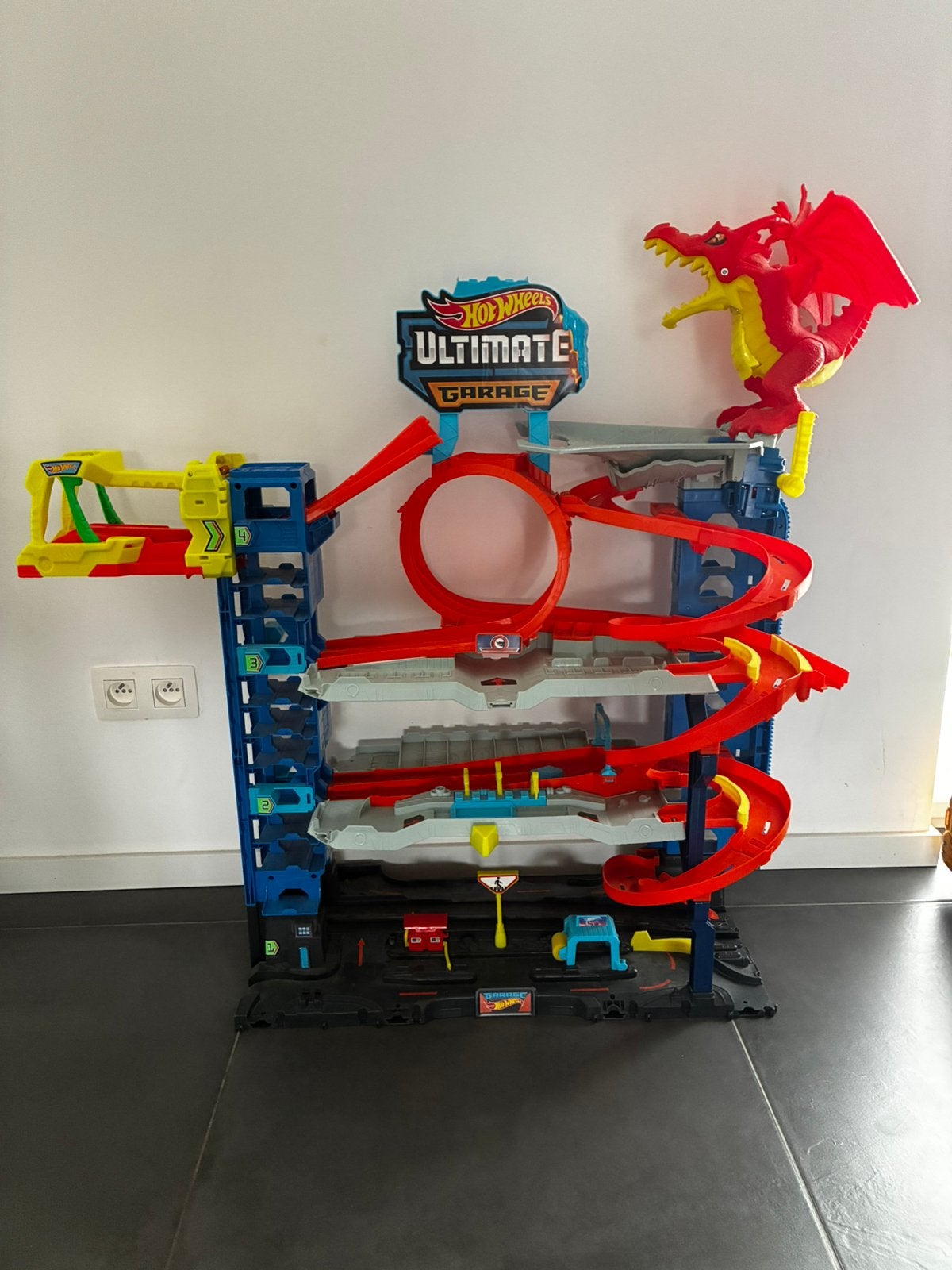 Hot Wheels ultimate garage, Kinderen en Baby's, Speelgoed | Racebanen, Ophalen, Zo goed als nieuw, Hot Wheels