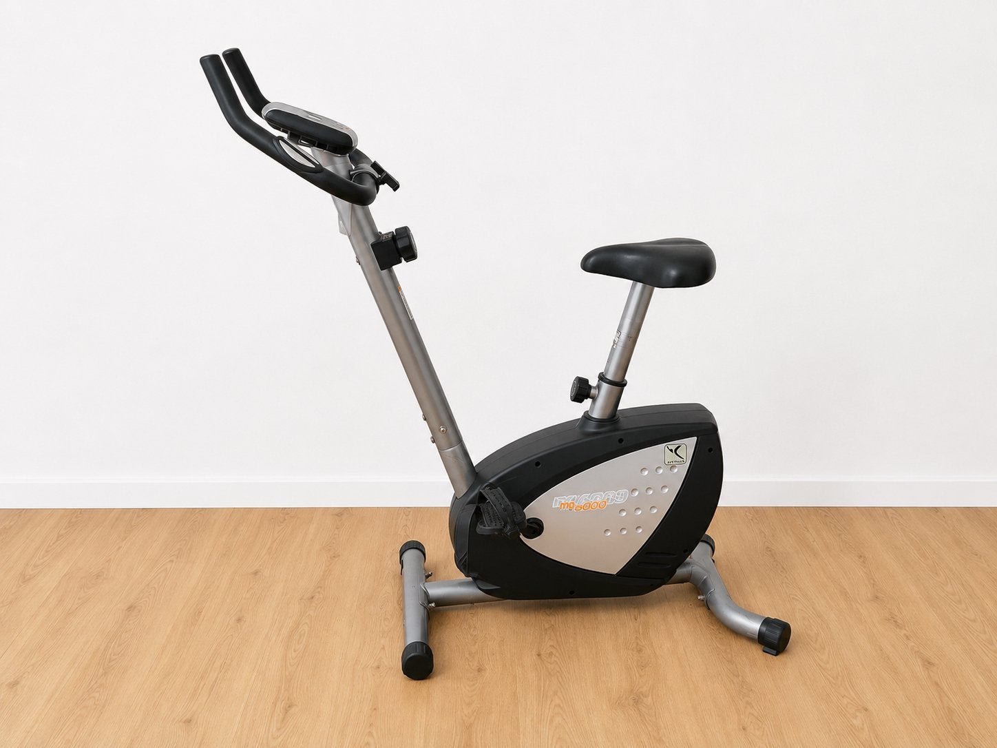 Vélo d’appartement / vélo fitness – réglable, Ophalen, Zo goed als nieuw