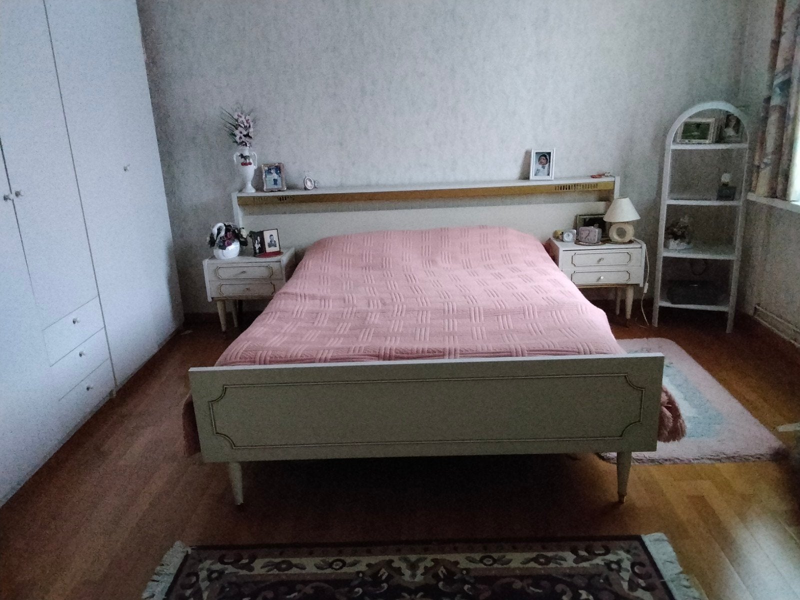 Slaapkamer in delen of compleet, Ophalen