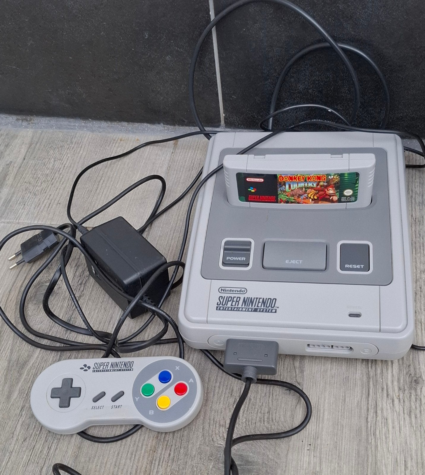Super Nintendo et 10 jeux, Consoles de jeu & Jeux vidéo, Enlèvement ou Envoi