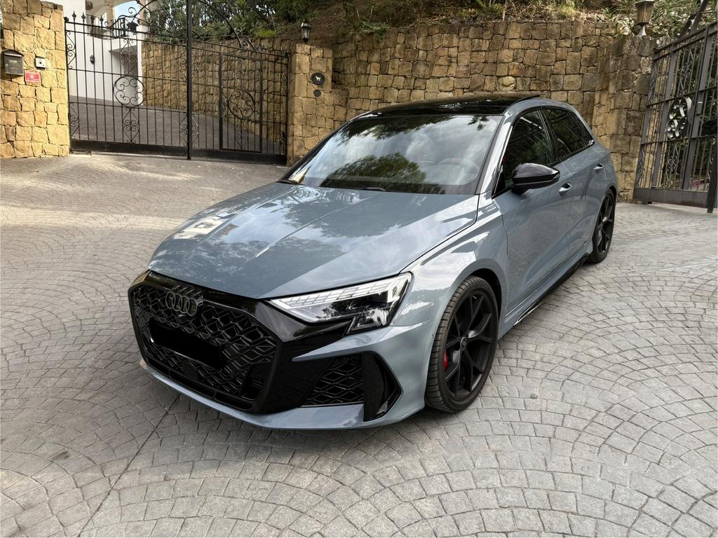 RS3 2025/ ALCANTARA/SONOS/PANORAMIC/CARBON/TVA/EXPORT, Auto's, Audi, Particulier, RS3, 360° camera, 4x4, ABS, Achteruitrijcamera