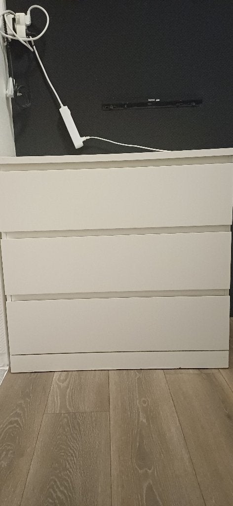 Trending Ikea Malm ladekast, Huis en Inrichting, Ophalen, Zo goed als nieuw