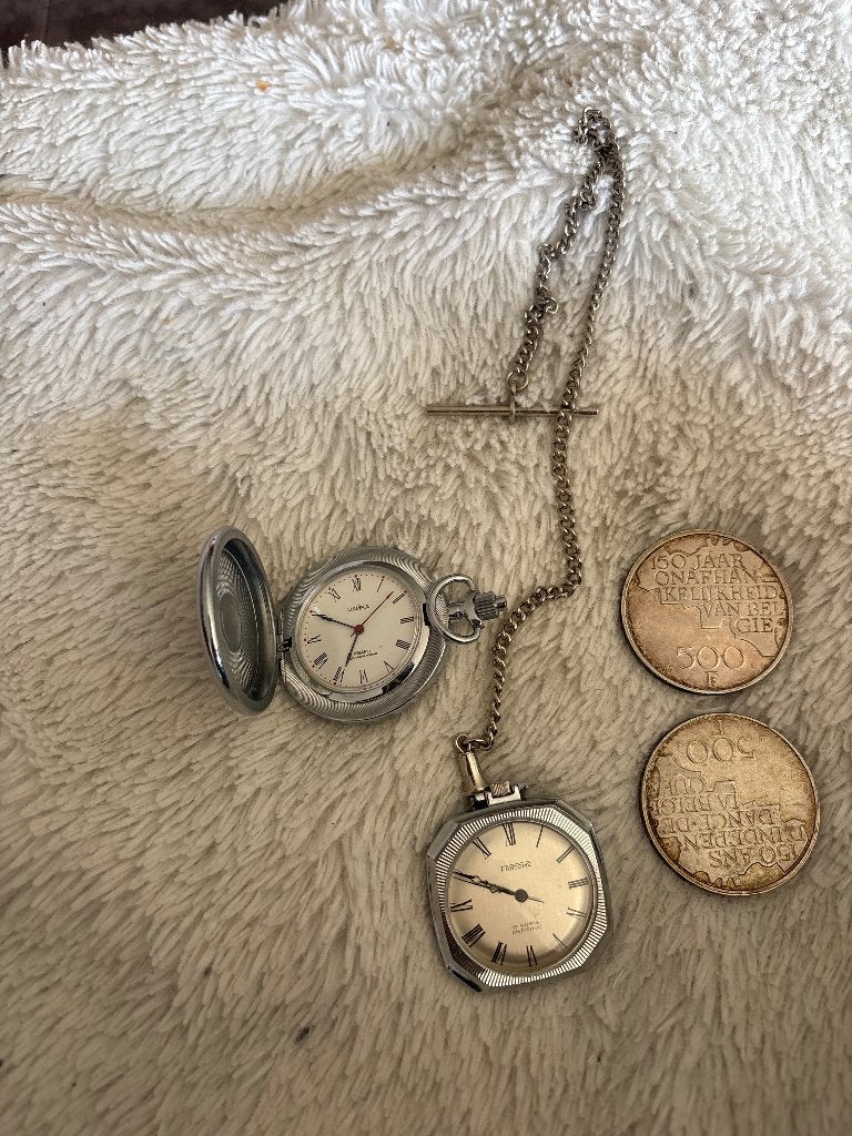 Antieke klokken en muten, Bijoux, Sacs & Beauté, Bijoux anciens, Enlèvement ou Envoi, Argent, Autres types