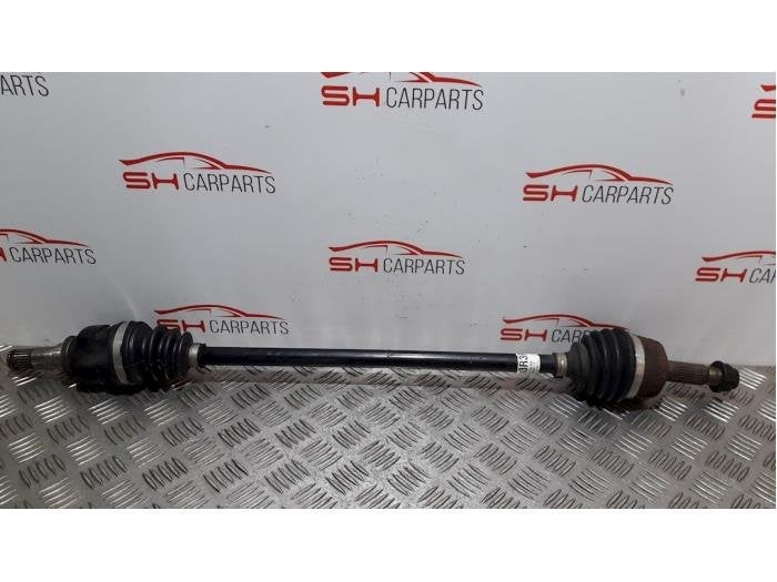 Arbre de transmission avant droit d'un Peugeot 108, -, 3 mois de garantie, Utilisé, -