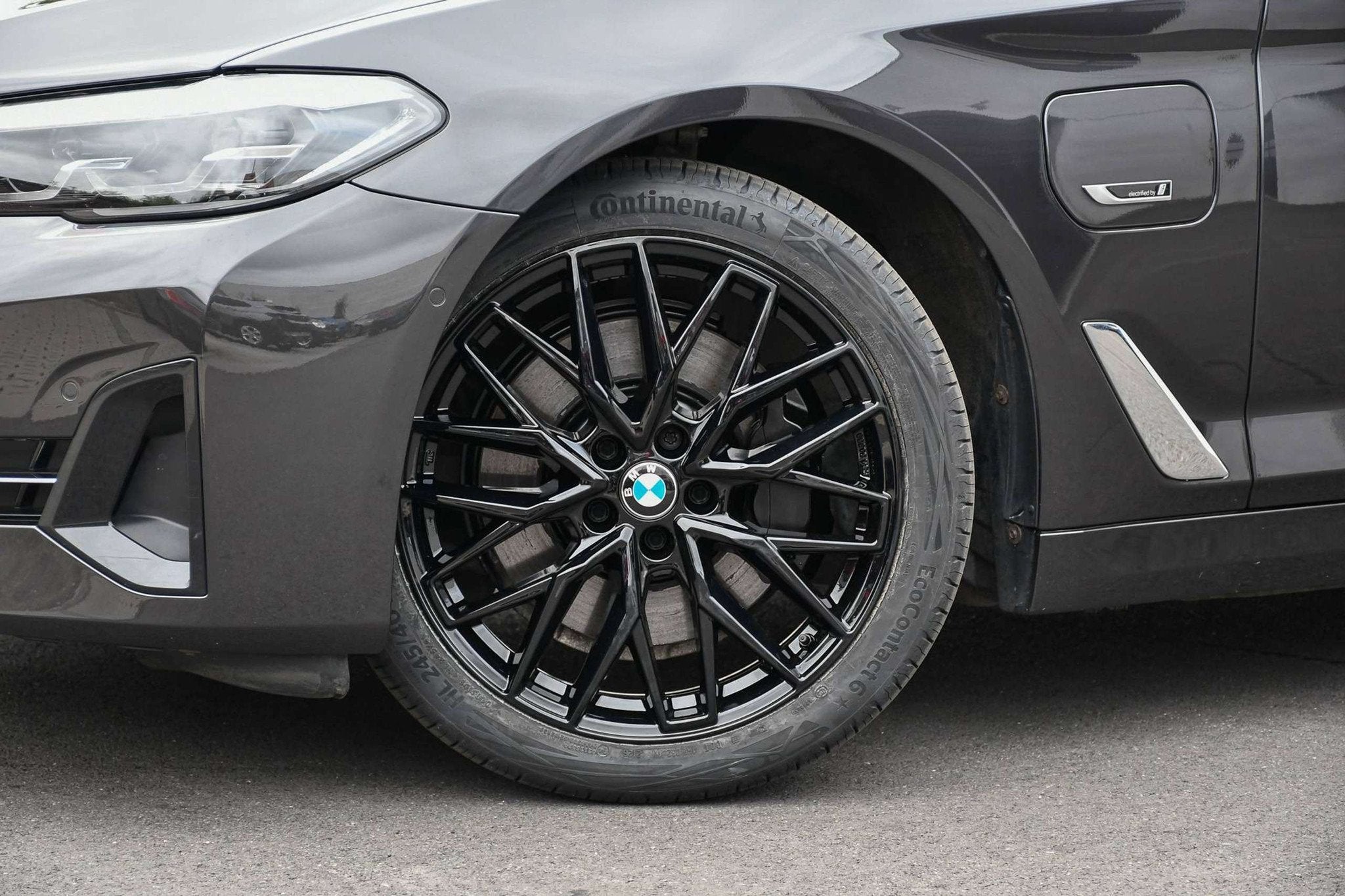 BMW 5 Serie 520 Touring 520e *LED*SPORTZETELS*MEMORY*LEDER*C, Auto's, Automaat, 1998 cc, Achterwielaandrijving, Gebruikt