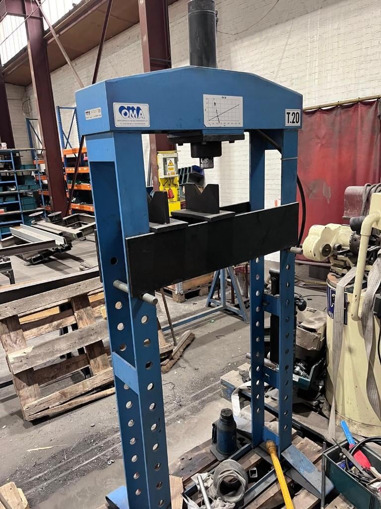 OMA PR20 hydraulische workshop pers, Ophalen, Gebruikt
