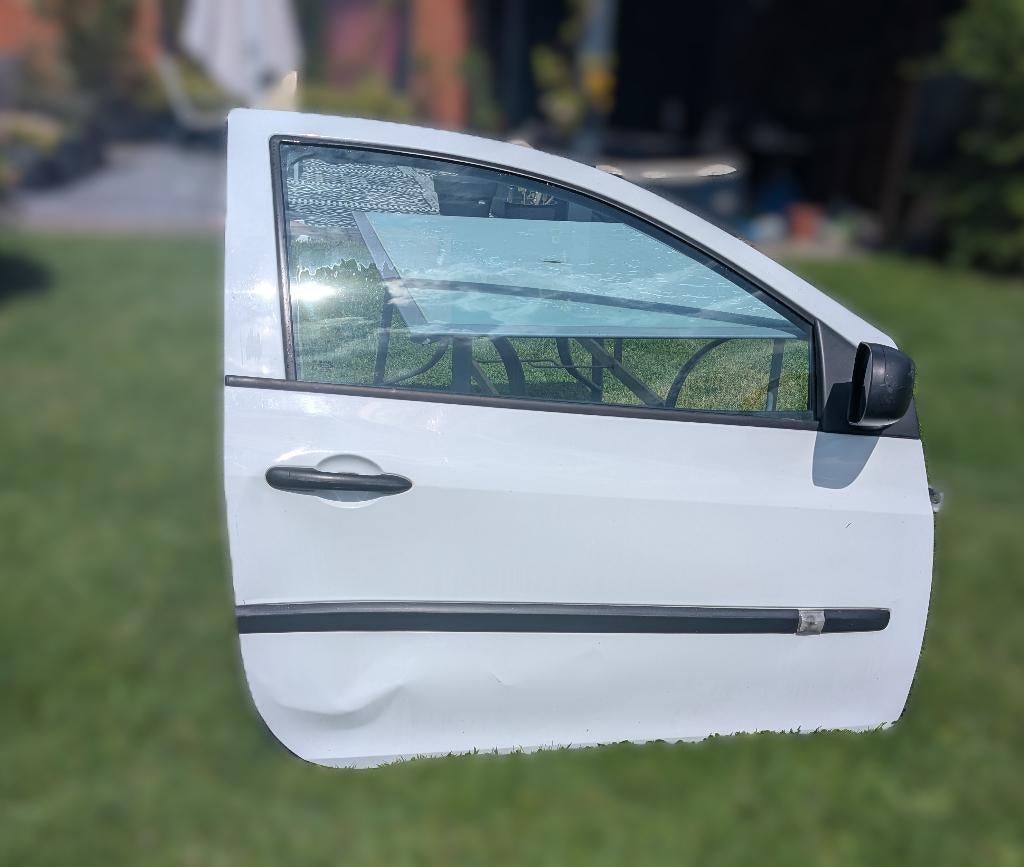 Clio 3 porte avant droit complète PETIT PRIX, Renault, Enlèvement, Utilisé, Porte