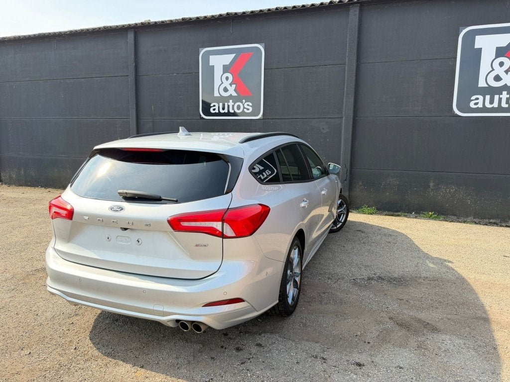 Ford Focus ST-Line 1.0i Lichte Vracht, Autos, Focus, Achat, Entreprise, Boîte manuelle