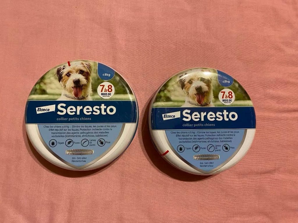 Lot de 2 Colliers Seresto Anti-Puces Tiques Petits Chiens, Animaux & Accessoires, Envoi, Neuf