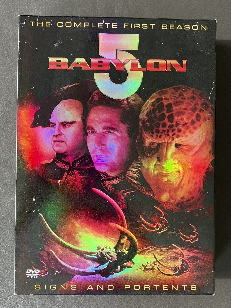 Babylon 5 - Season 1 DVD Box, CD & DVD, DVD | TV & Séries télévisées, Comprend un boîtier, Science-Fiction et Fantasy, Enlèvement