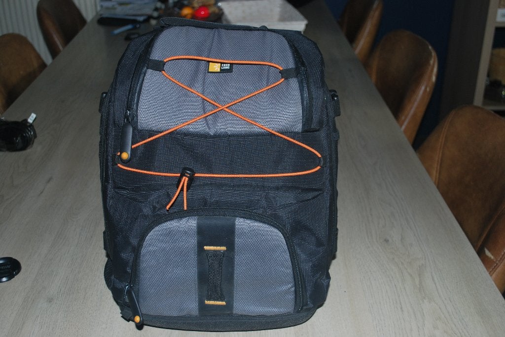sac photo spacieux Logic, Enlèvement ou Envoi, Comme neuf, Sac à dos