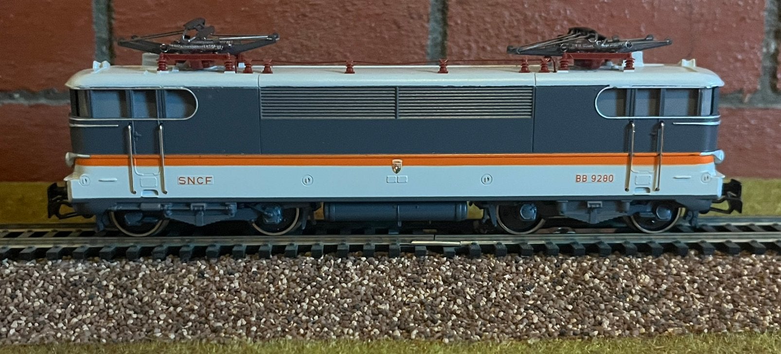 Marklin HO 3165 BB9200 SNCF AC Analogique Mint, Enlèvement ou Envoi, Courant alternatif, Comme neuf, Locomotive