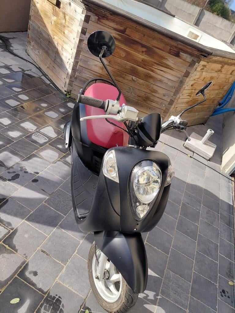 Bromfiets klasse A Mio 690€, Mio, Comme neuf, Enlèvement, Classe A (25 km/h)