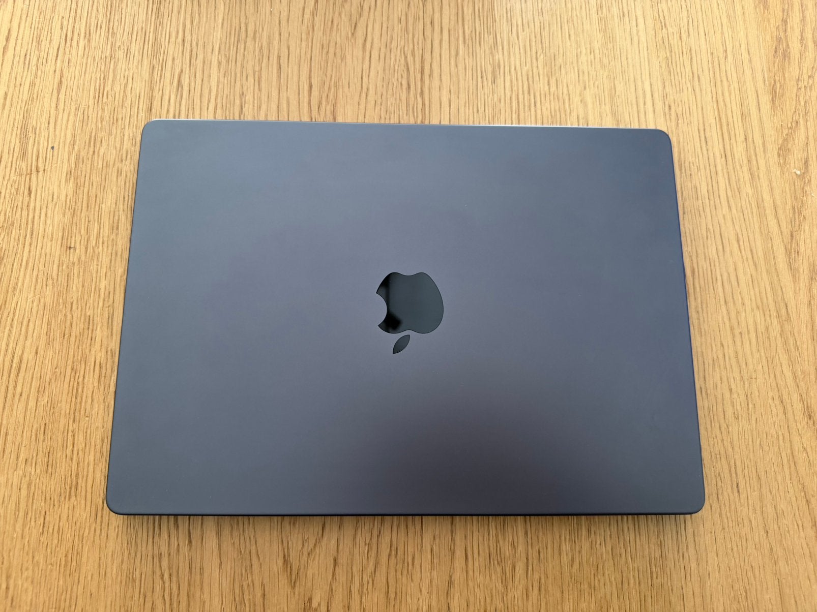 MacBook Pro M3 Pro - 18 Go de RAM - 512 Go de SSD - Noir, Informatique & Logiciels, Enlèvement, Comme neuf, MacBook