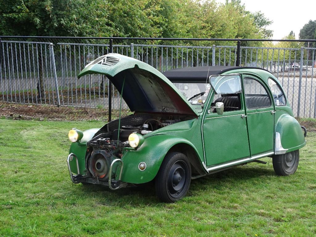 Citroen 2pk onderdelen veel motors,boites, carrosserie 1lot, Ophalen, Citroën