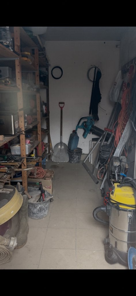 Houten juffers, bouwmateriaal, gereedschap stellingmateriaal, Ophalen, Gebruikt