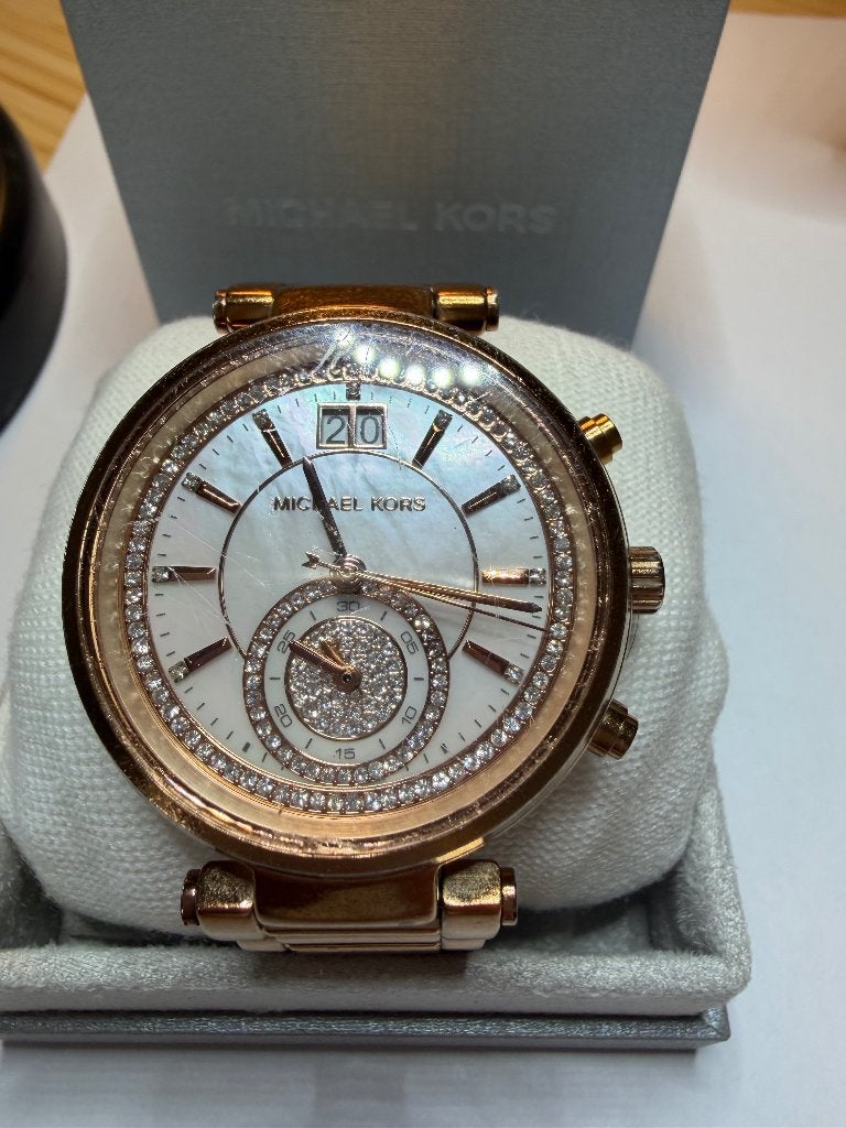 Michael Kors horloge, Bijoux, Sacs & Beauté, Montre-bracelet, Autres marques, Enlèvement ou Envoi, Acier