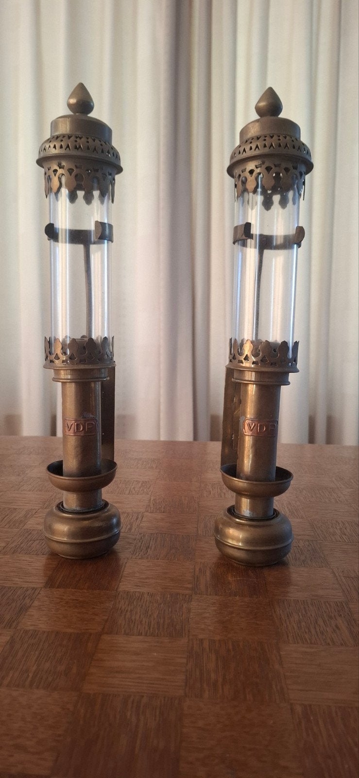 2 oude lampen, Ophalen