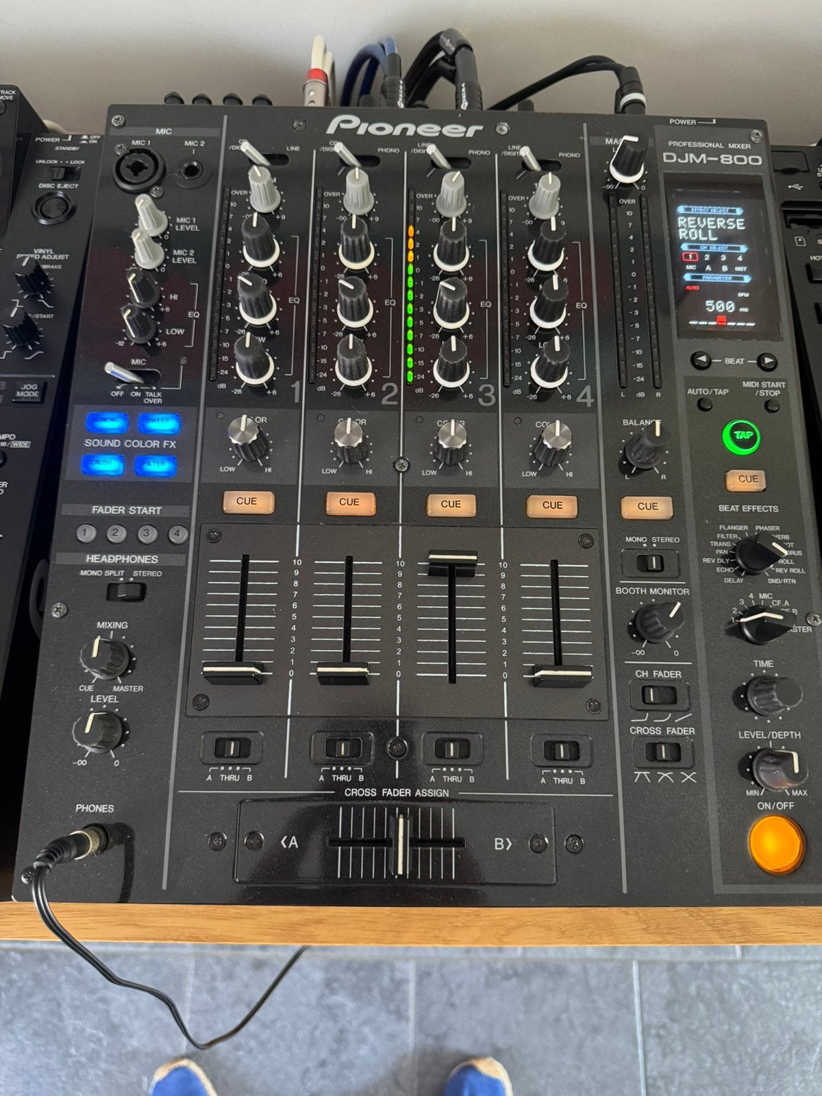 Pioneer DJM 800 mixer, Muziek en Instrumenten, Ophalen of Verzenden, Gebruikt, Minder dan 5 kanalen, Microfooningang