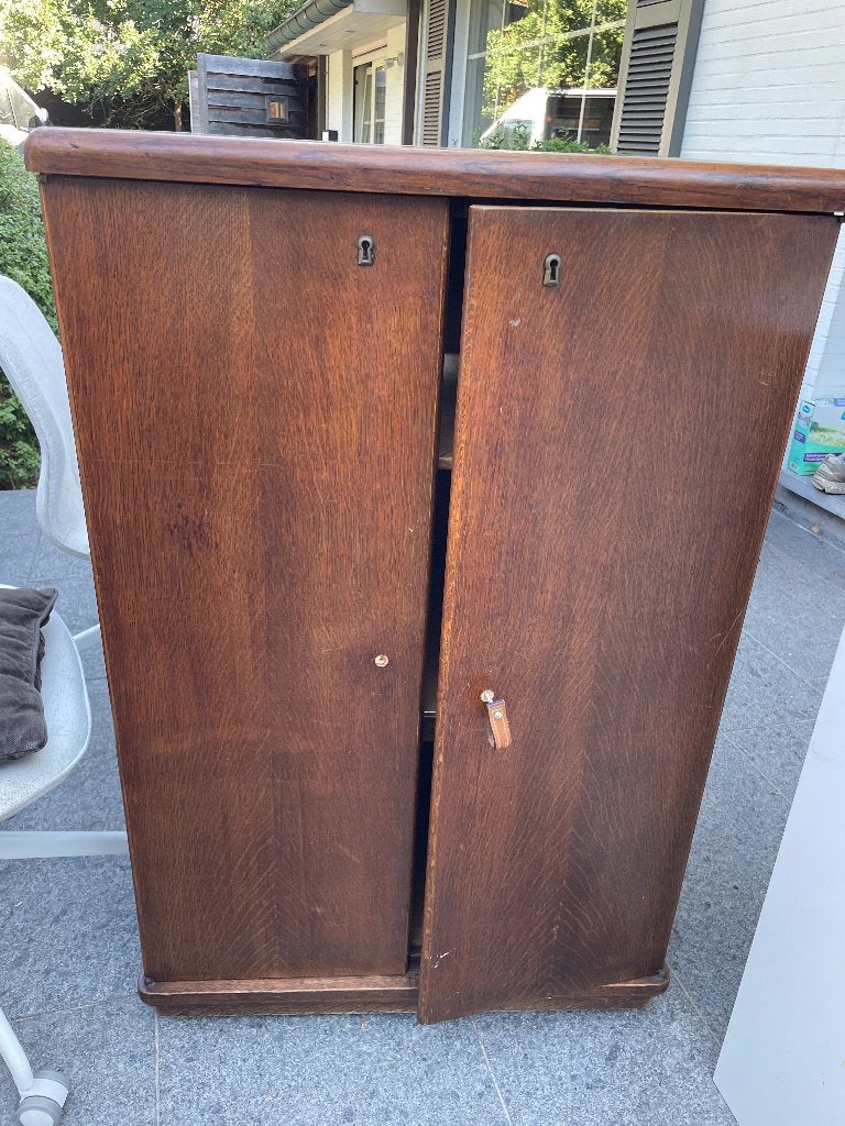 Kast, Ophalen, 100 tot 150 cm, 50 tot 100 cm, 50 tot 75 cm