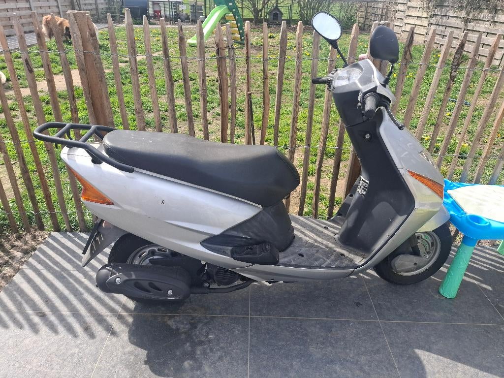Honda Lead 100cc, 100 cm³, Classe B (45 km/h), Enlèvement, Utilisé