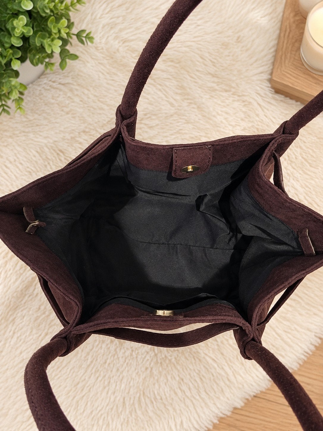Elegante chique bordeauxbruine dameshandtas met suède-effect, Handtassen en Accessoires, Ophalen of Verzenden, Nieuw, Overige kleuren