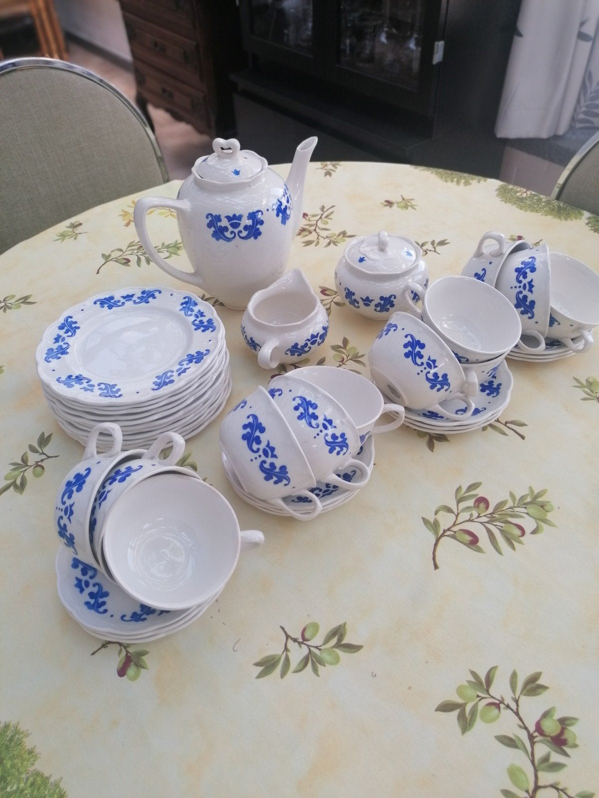 Service à café vintage Boch 39 pièces décor feuilles chêne, Antiquités & Art, Enlèvement