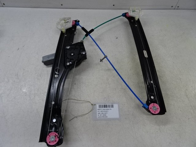 VITRE MECANISME AVANT GAUCHE BMW X1 (F48) (7349513-07), Utilisé, BMW, Petuelring 130
80809  München, DE, Bayerische Motoren Werke AG