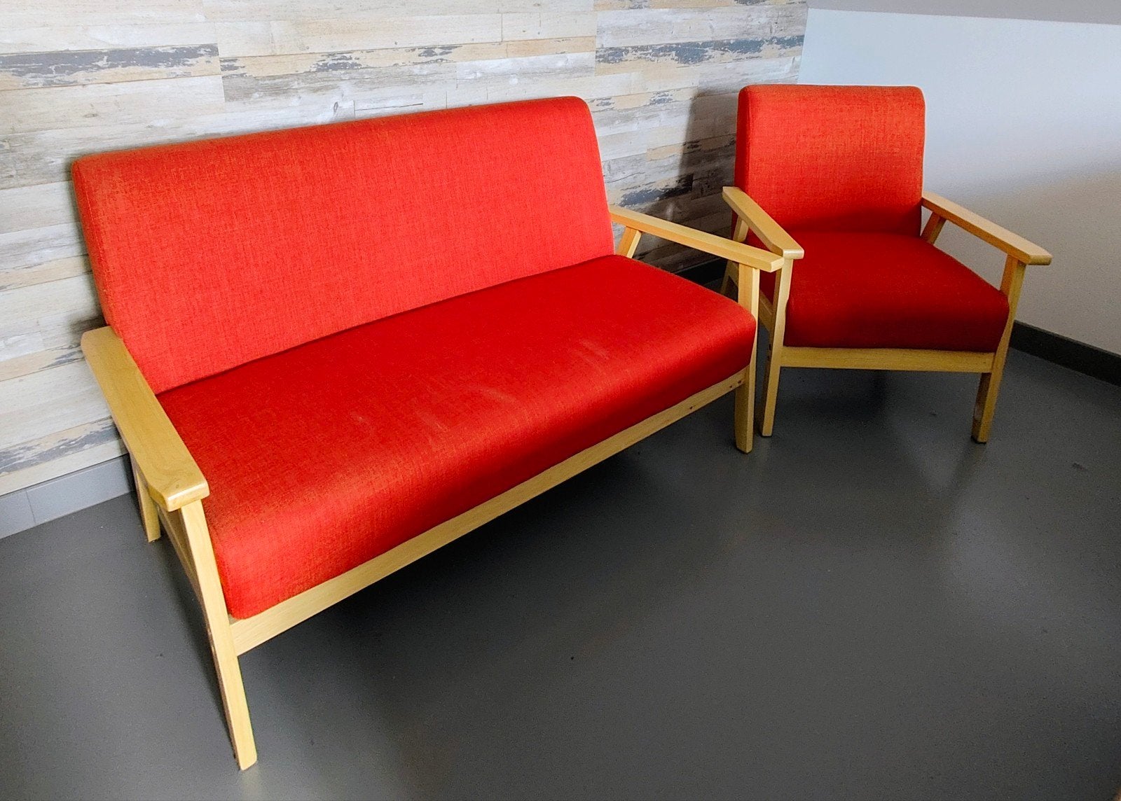 Scandinavische meubelset (2-zit + 1-zit) – Koraal / Rood, Ophalen, Minder dan 75 cm, Driepersoons, Zo goed als nieuw