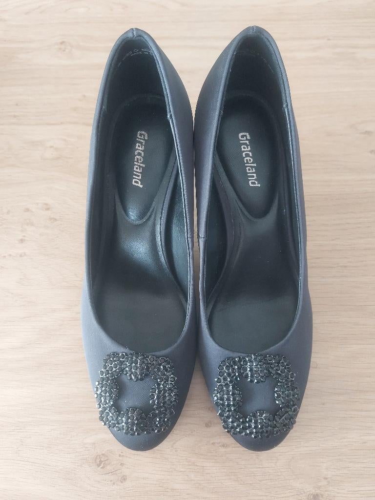 Escarpins noirs - pointure 36., Vêtements | Femmes, Neuf, Enlèvement ou Envoi, Escarpins, Graceland