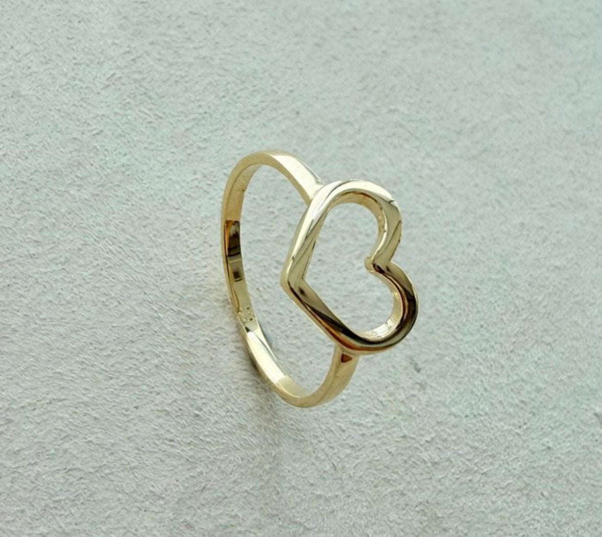 Gouden hartjes ring, Ophalen, Zo goed als nieuw, Dame, Goud