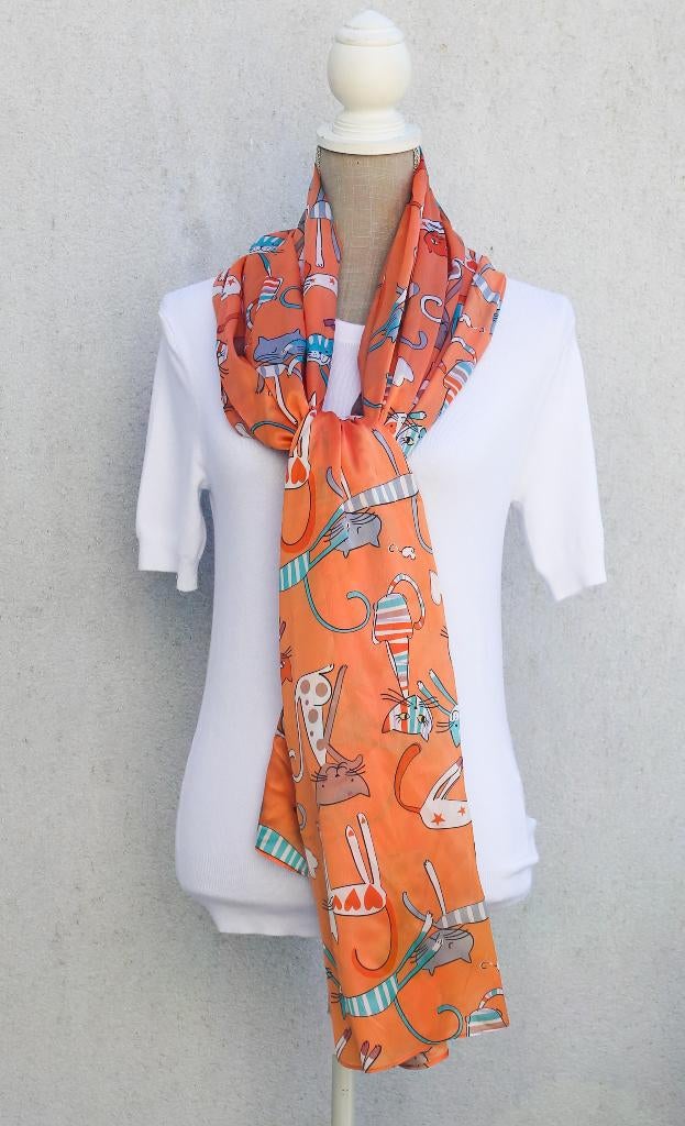 Joli foulard "chats" neuf, Enlèvement ou Envoi, Neuf