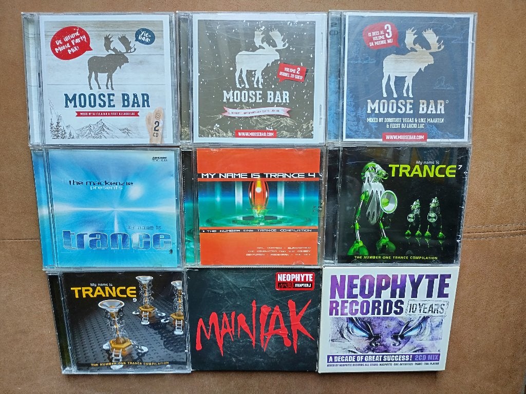 CD * DANCE - TRANCE - RETRO - CLUB ... * 10 € PER CD BOX, Ophalen of Verzenden, Zo goed als nieuw, Overige genres