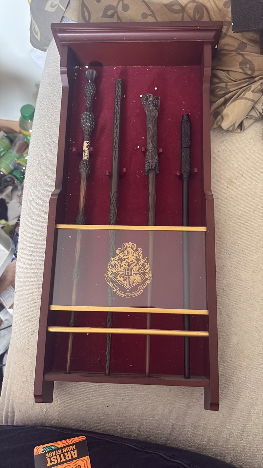 Wand houder plus vier wands, Verzamelen, Ophalen, Zo goed als nieuw
