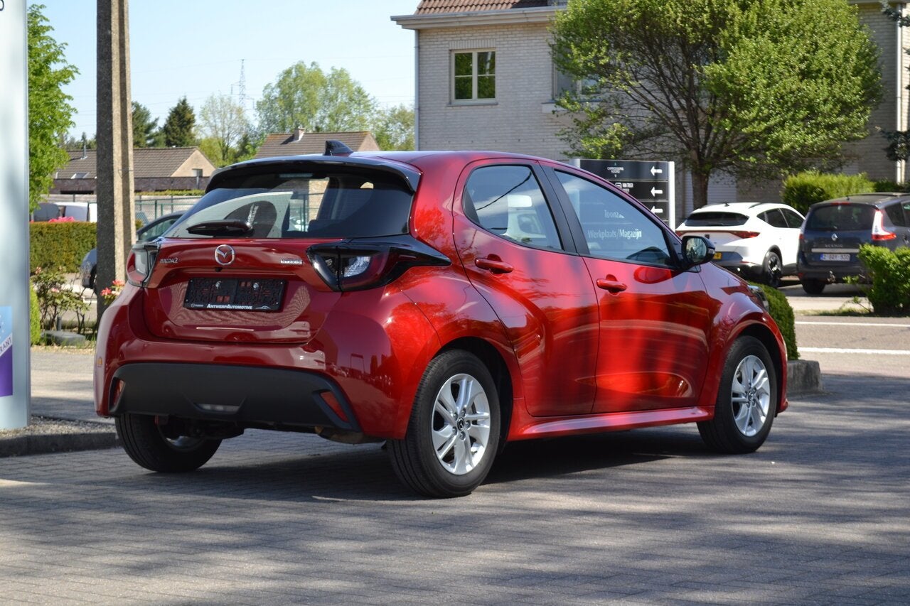 2 Full Hybrid - Centre-Line - Garantie 04/2031, https://public.car-pass.be/vhr/05141691-02ec-43f4-b134-9fbdfa758974, 1490 cc, Bedrijf