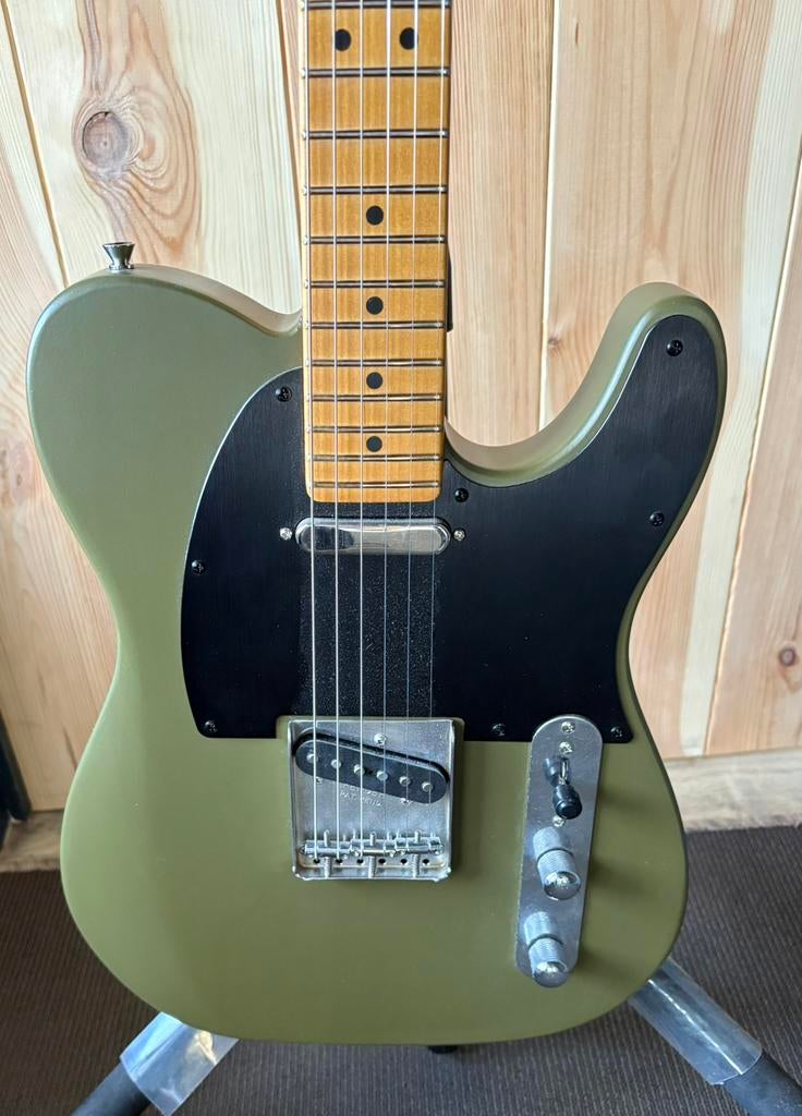 Fender Telecaster Nitro, Enlèvement ou Envoi, Comme neuf, Fender