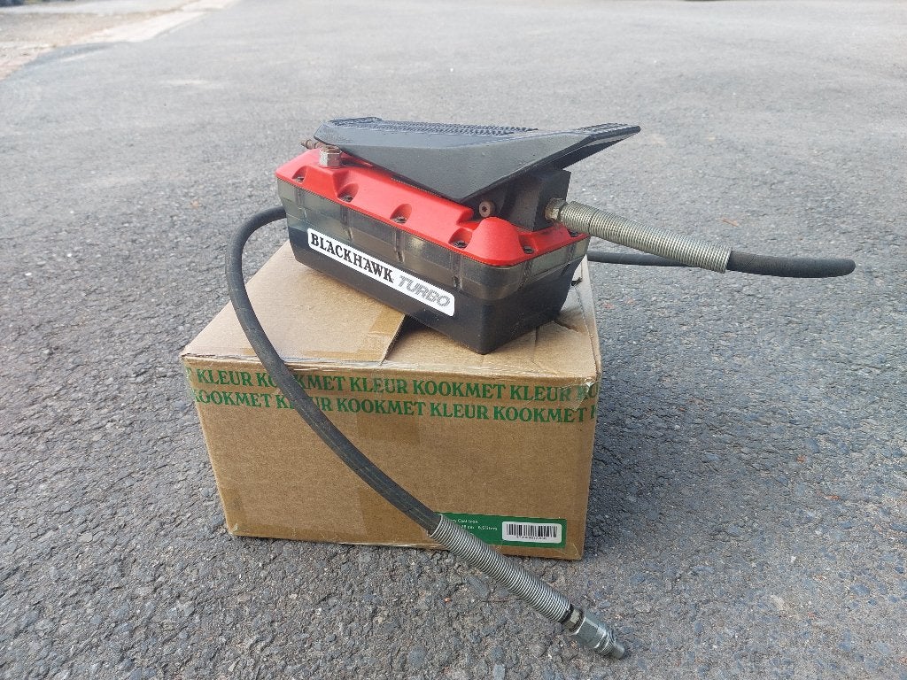 hydraulische pomp, Ophalen, Zo goed als nieuw