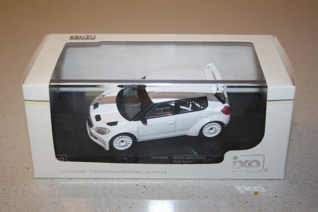 1:43 IXO skoda fabia S2000 rally specs limited edition., Hobby en Vrije tijd, Modelauto's | 1:43, Ophalen of Verzenden, Nieuw