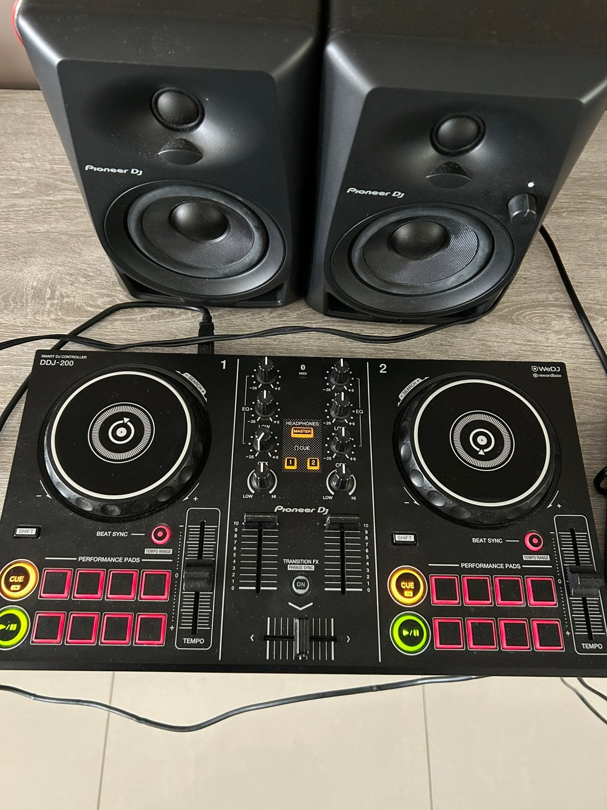 Pioneer ddj 200 controller met luidsprekers, Enlèvement, Comme neuf, DJ-Set, Pioneer