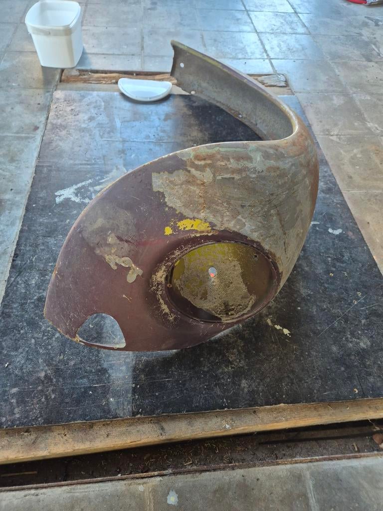 Kever spatbord rechts voor. 60-67", Ophalen