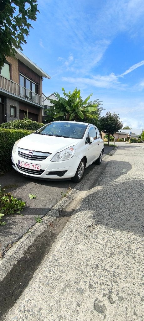 Opel Corsa D, 1.0 benzine, 158000km , van 2010, Auto's, Voorwielaandrijving, Wit, Particulier, 3 cilinders